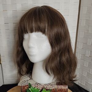👉DARK CHESTNUT MEDIUM LENGTH WIG ~12" LONG ~BRUNETTE